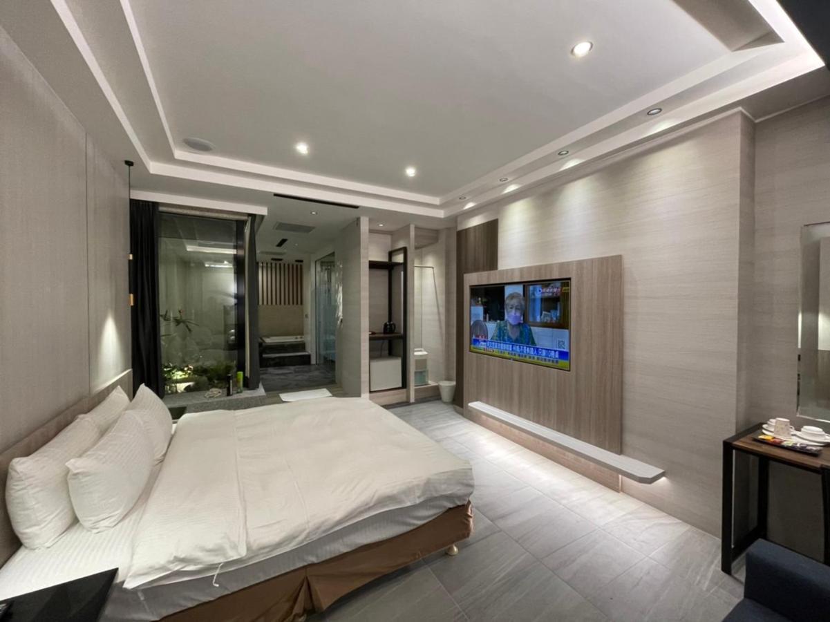 Minimalist Fashion Motel Taoyuan Exterior foto